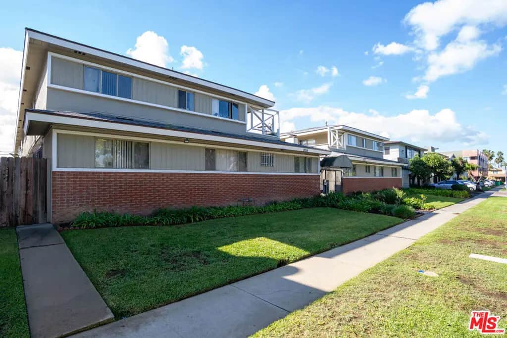 1914 W El Segundo Boulevard, Gardena, CA — listing photo 1