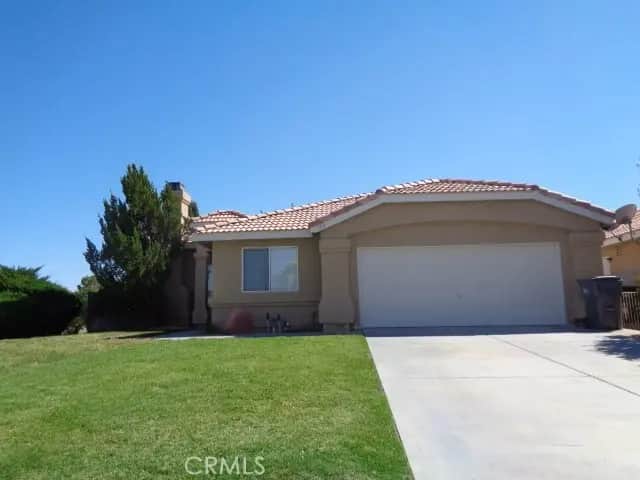 608 Violet Avenue, Rosamond, CA — listing photo 1