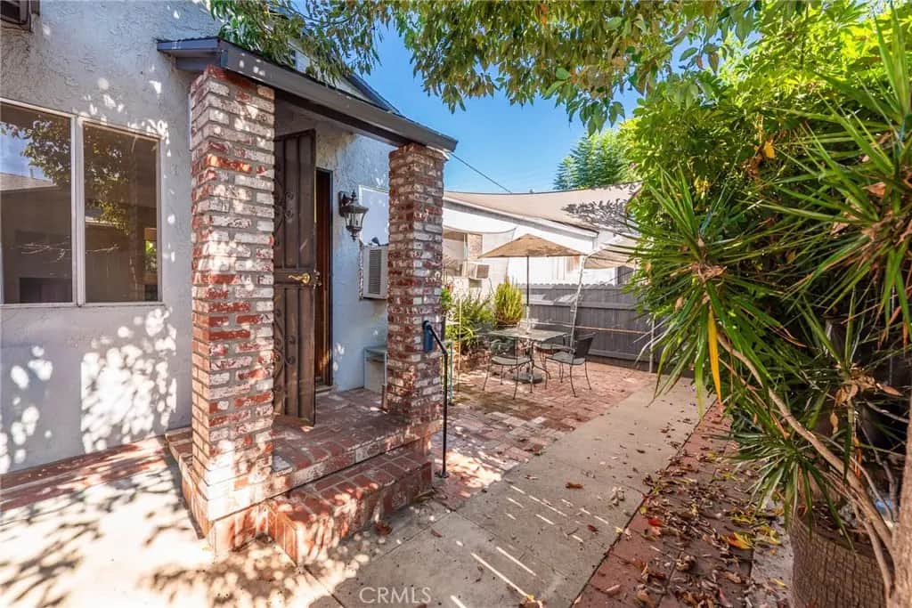 609 S Main Street, Burbank, CA — listing photo 1