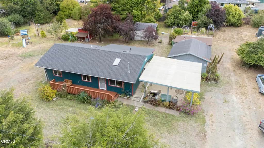 17890 Georges Lane, Fort Bragg, CA — listing photo 1
