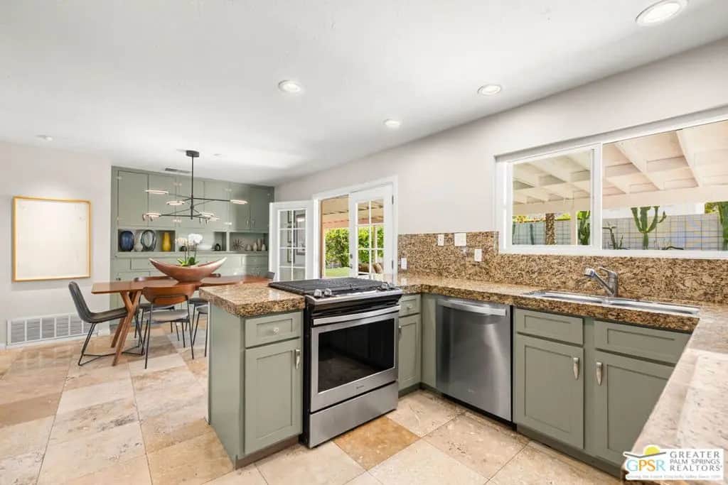 68297 Terrace Road, Cathedral City, CA — listing photo 1