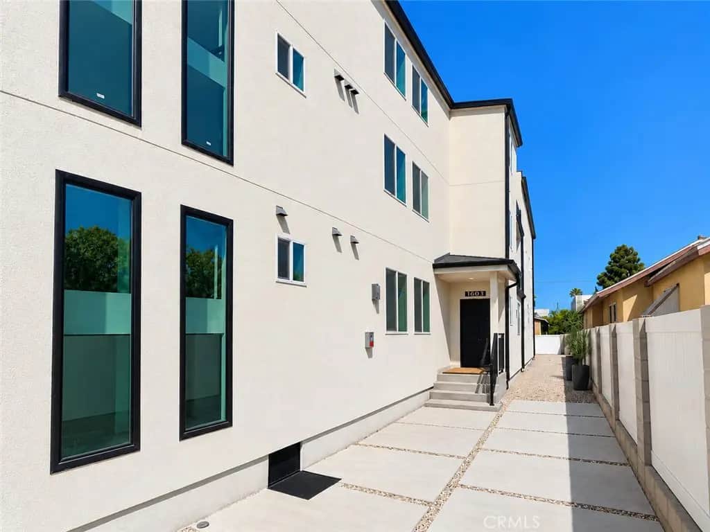 1603 W 36th Street, Los Angeles, CA — listing photo 1
