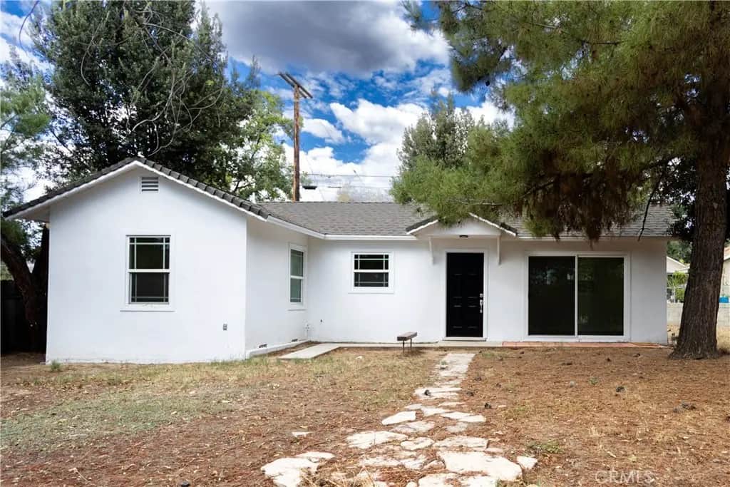 35064 Beech, Yucaipa, CA — listing photo 1