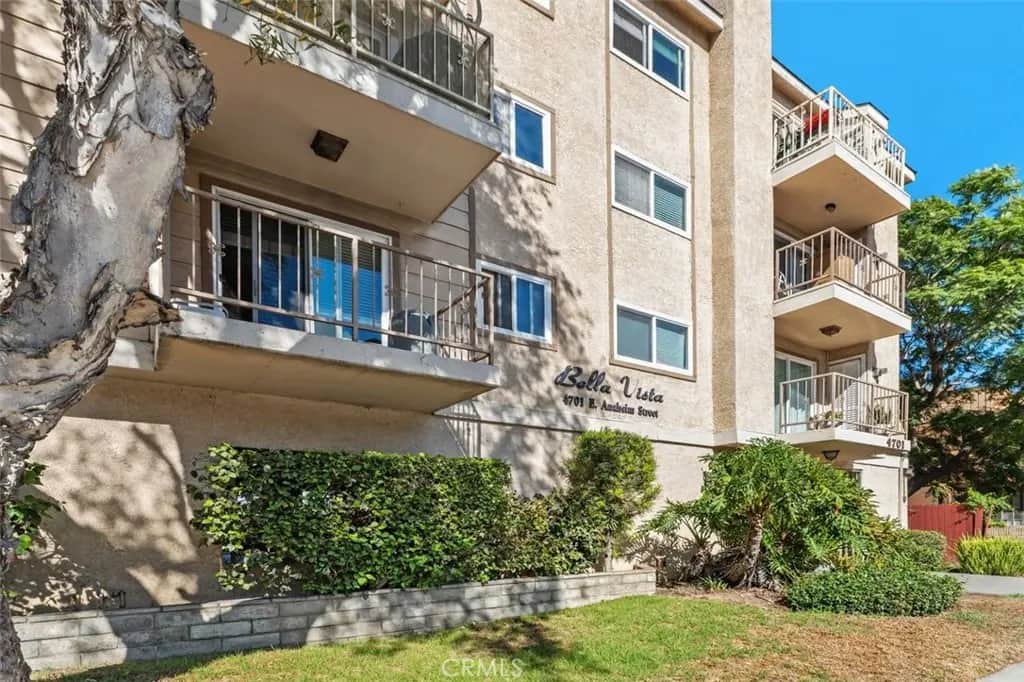 4701 E Anaheim Street 303, Long Beach, CA — listing photo 1