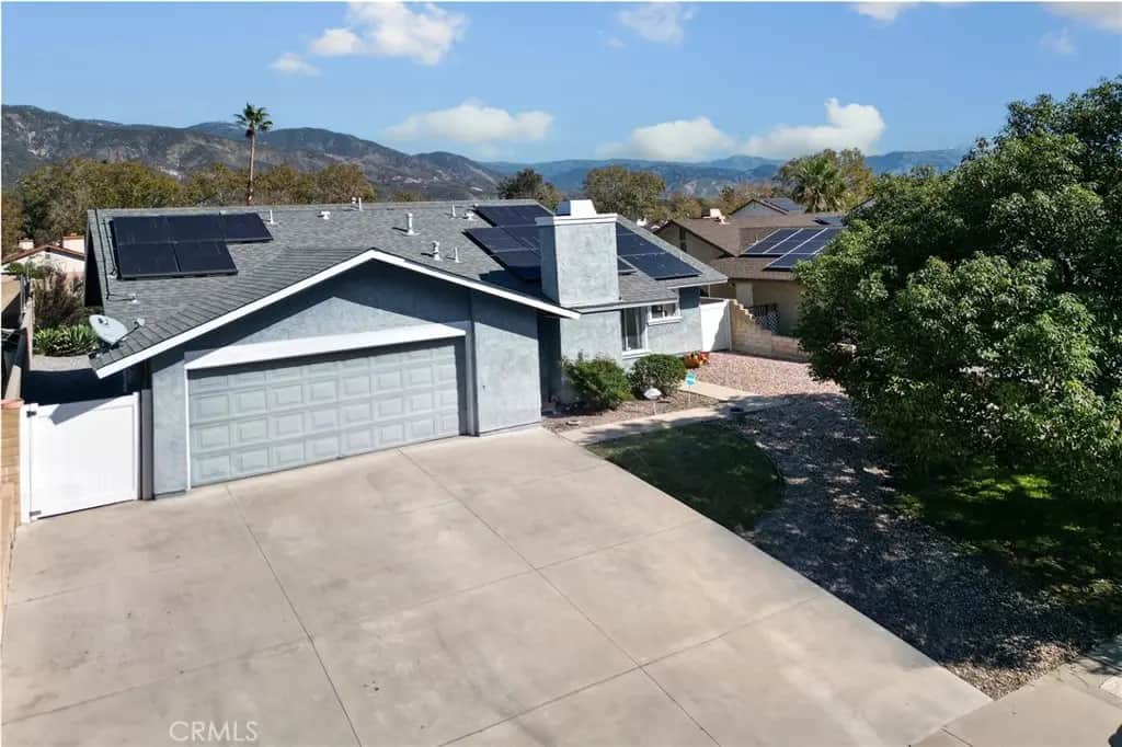 1486 Creekside, San Bernardino, CA — listing photo 1