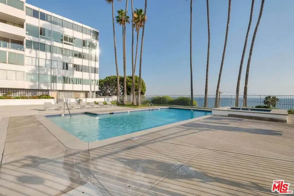 17352 W Sunset Boulevard 605-D, Pacific Palisades, CA — listing photo 1