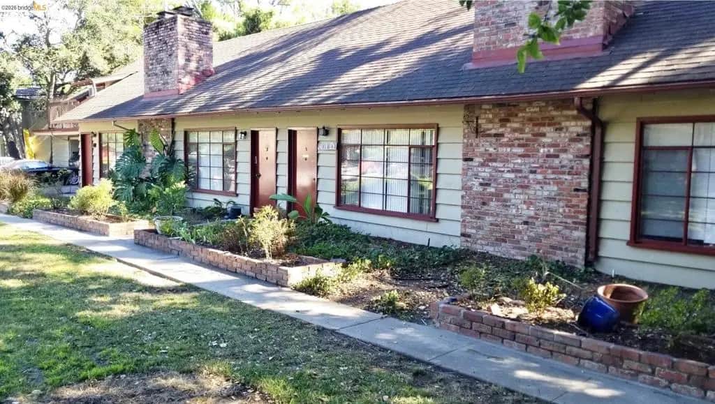 21 Waverley CT, Menlo Park, CA — listing photo 1