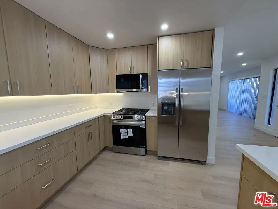1236 21st Street 1, Santa Monica, CA — listing photo 1