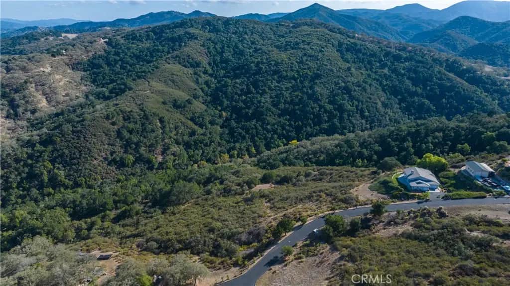 10930 Vista Road, Atascadero, CA — listing photo 1