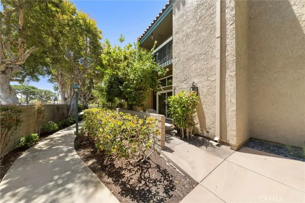 1028 Palo Verde, Long Beach, CA — listing photo 1