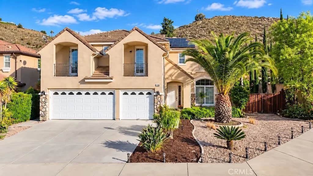 23990 Hollingsworth, Murrieta, CA — listing photo 1