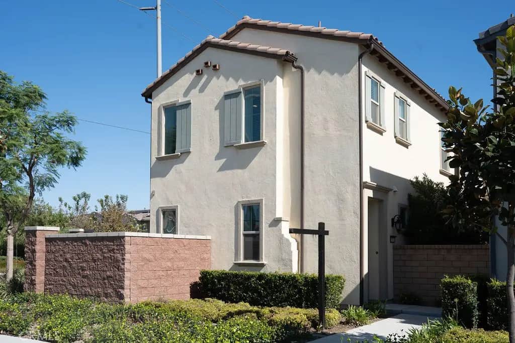 16111 Meadowhouse Ave, Chino, CA — listing photo 1