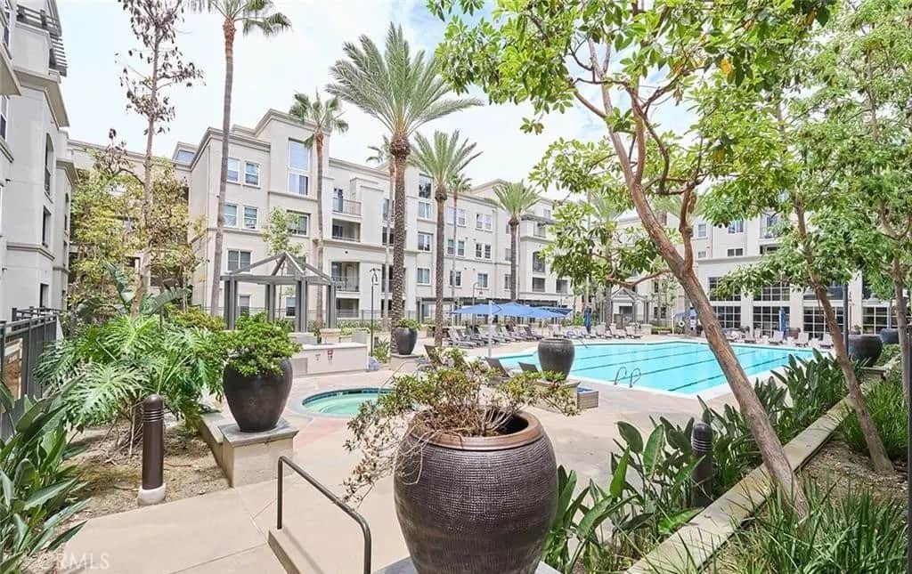 2312 Scholarship, Irvine, CA — listing photo 1