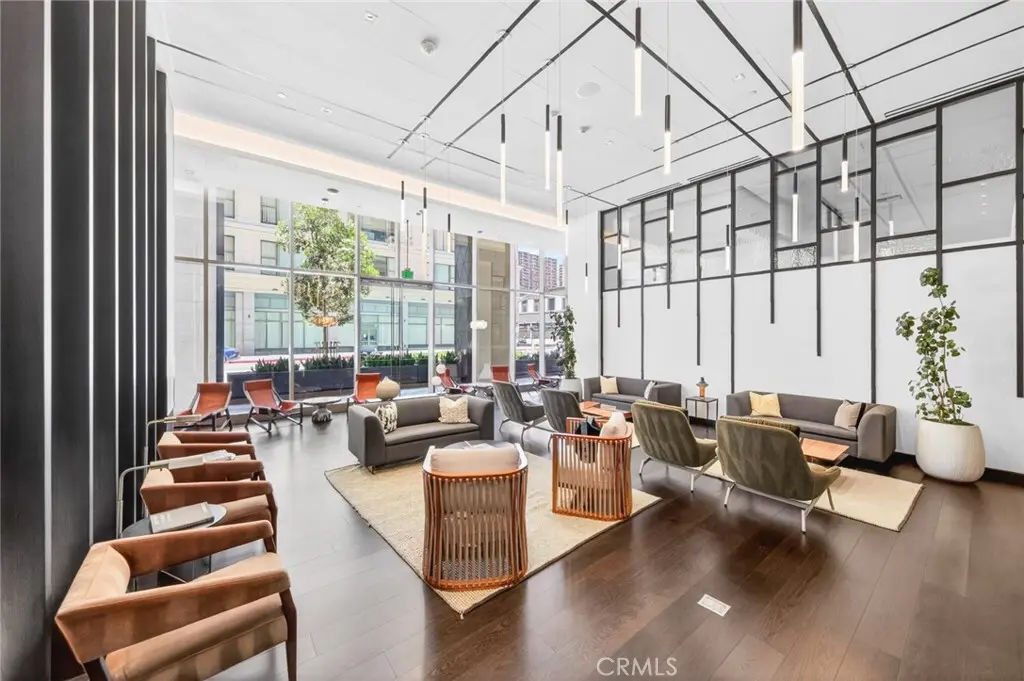 400 S Broadway 1708, Los Angeles, CA — listing photo 1