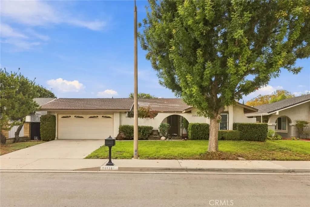 25556 Meadow Mont, Valencia, CA — listing photo 1