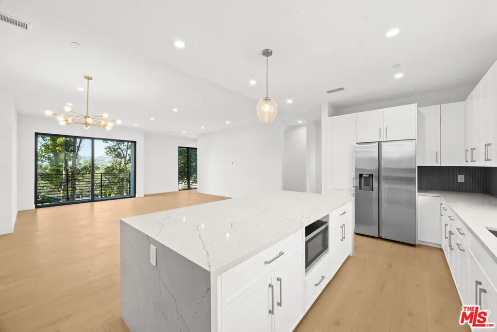 8906 Sawyer Street, Los Angeles, CA — listing photo 1
