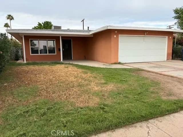 641 Lincoln Street, Calexico, CA — listing photo 1