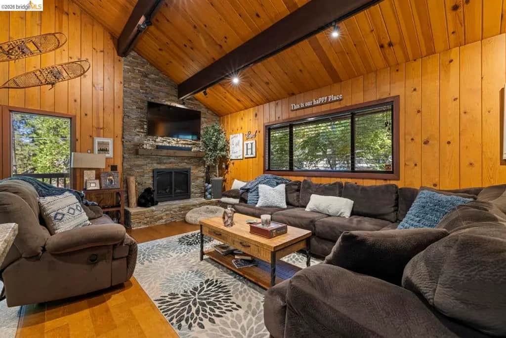 24213 Paipu Rd, Mi Wuk Village, CA — listing photo 1
