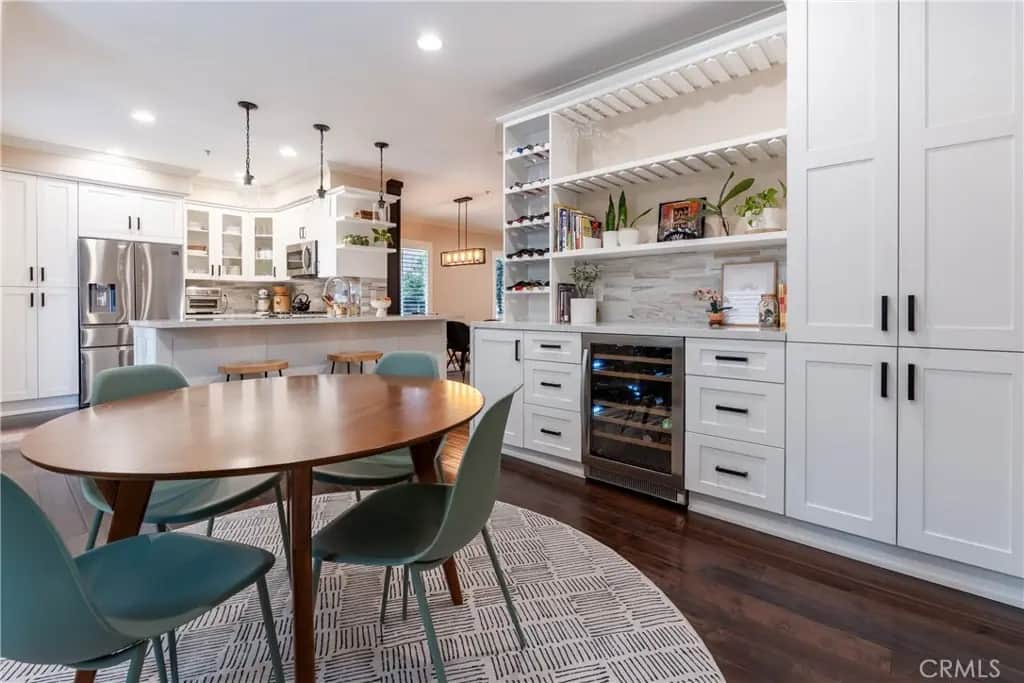 6020 Seabluff 129, Playa Vista, CA — listing photo 1