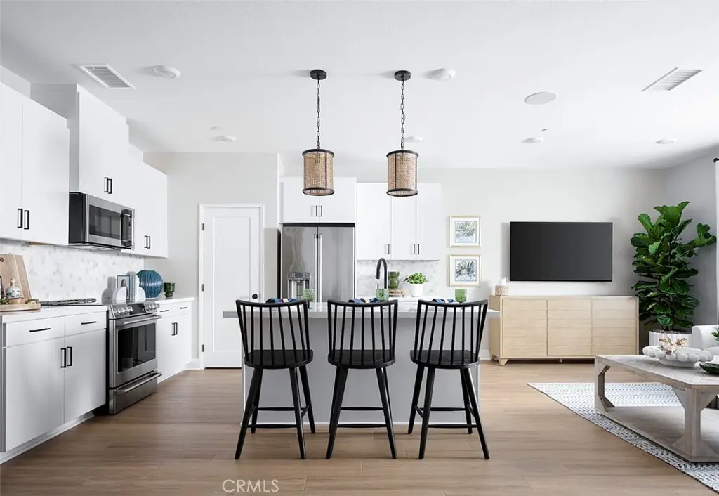 3521 S. Eichler Paseo 26, Ontario, CA — listing photo 1