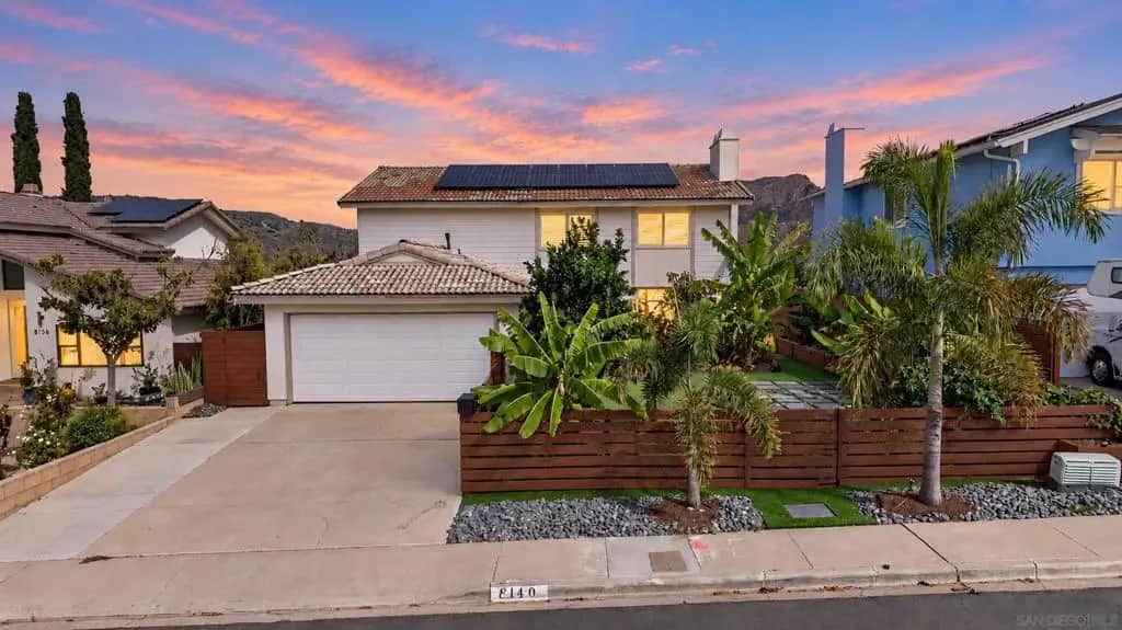 8140 Hillandale Dr, San Diego, CA — listing photo 1