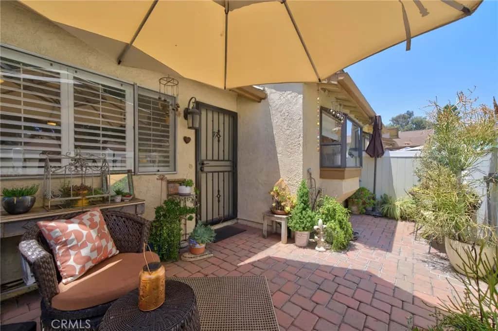 750 E 5th Street 97, Azusa, CA — listing photo 1