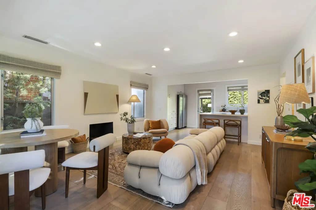 2432 Ocean Avenue, Venice, CA — listing photo 1