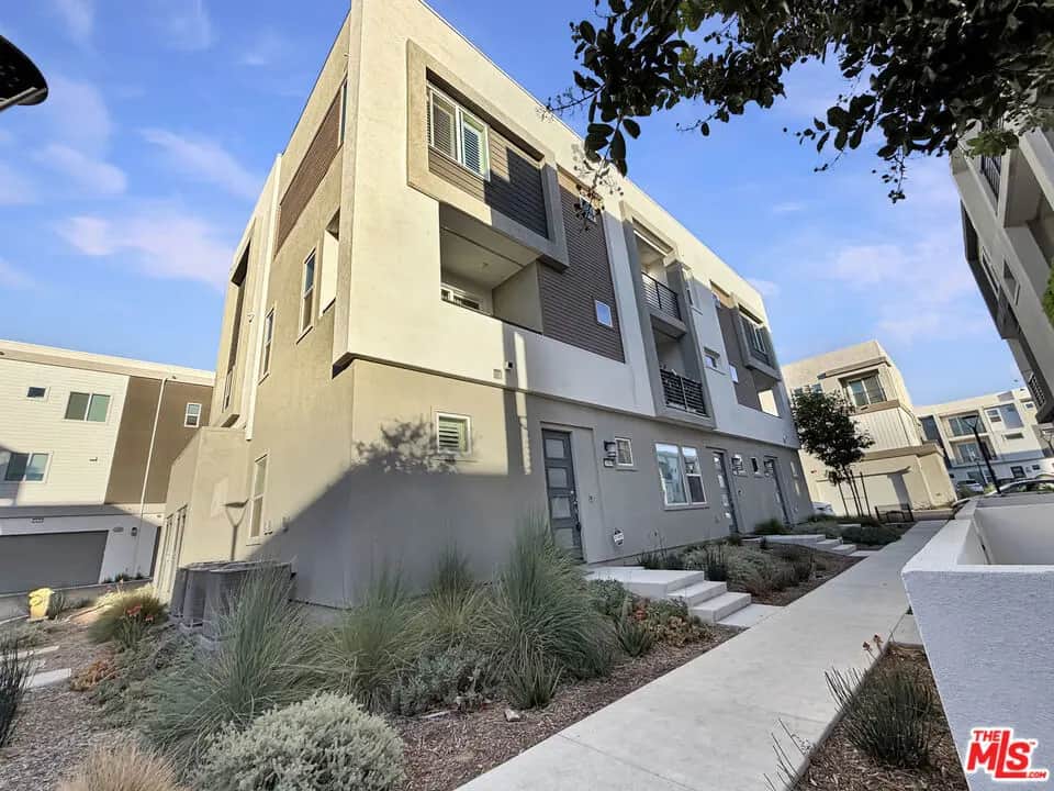 26844 Snowmass Loop, Valencia, CA — listing photo 1