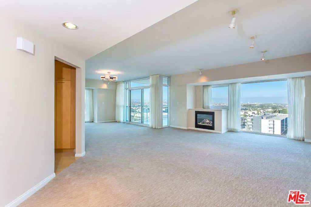 13600 MARINA POINTE Drive 903, Marina Del Rey, CA — listing photo 1
