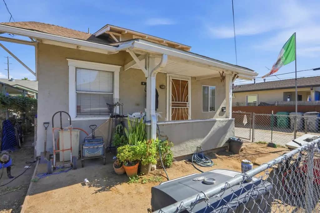 131 37 30Th Street, San Diego, CA — listing photo 1