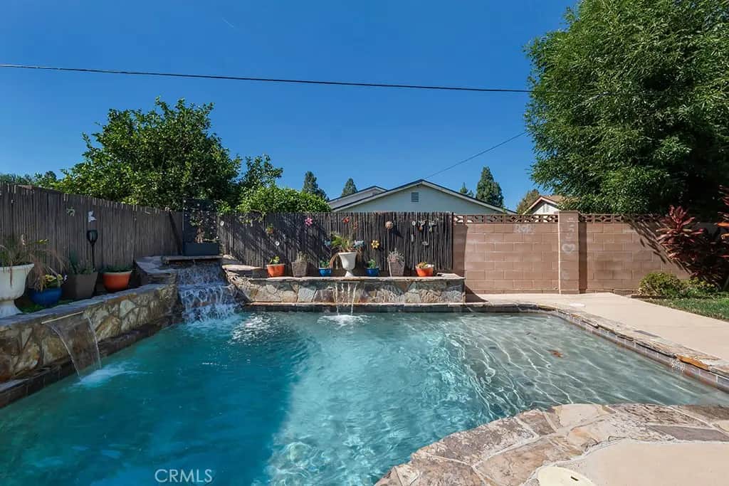 2091 Burrell, Simi Valley, CA — listing photo 1