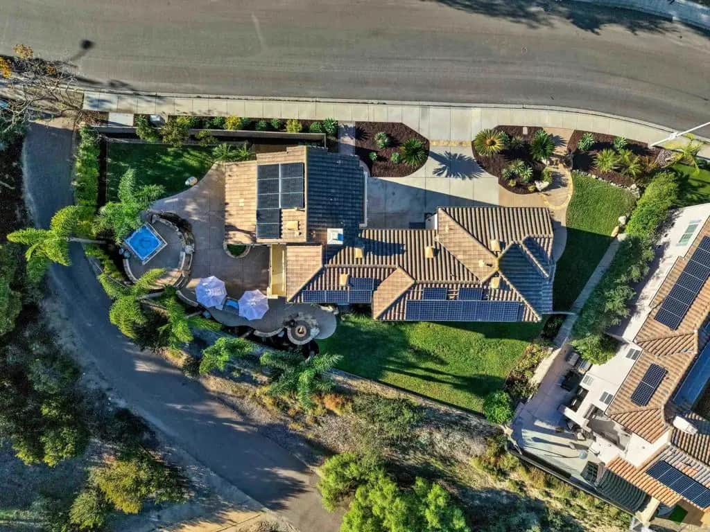 7507 Mona Lane, San Diego, CA — listing photo 1