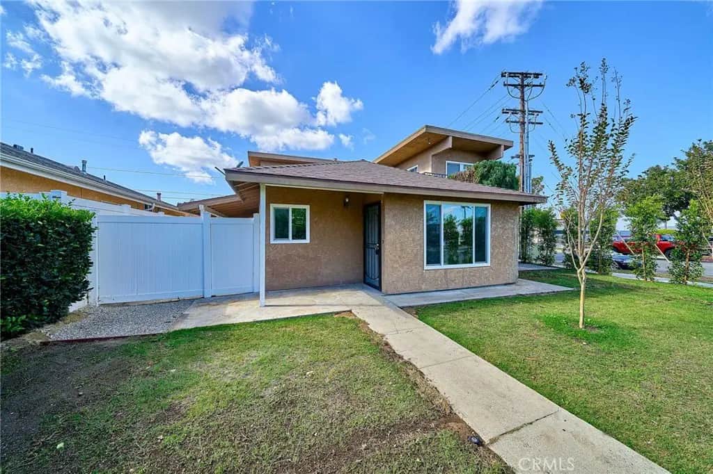 25205 Denny 100, Torrance, CA — listing photo 1