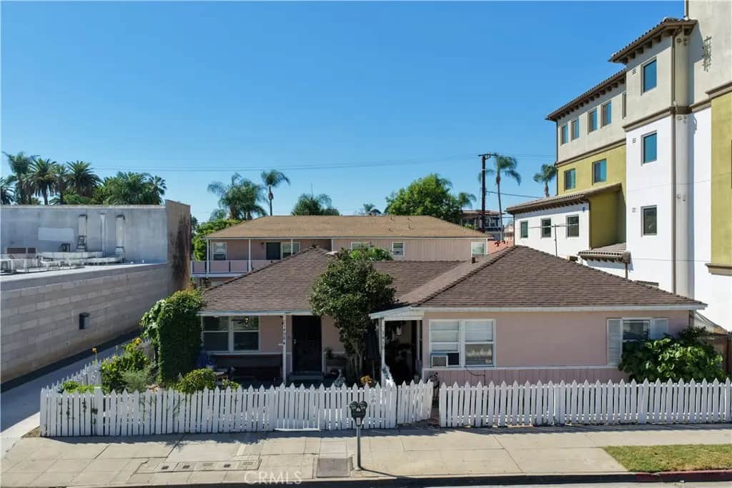 1408 N Sycamore, Santa Ana, CA — listing photo 1