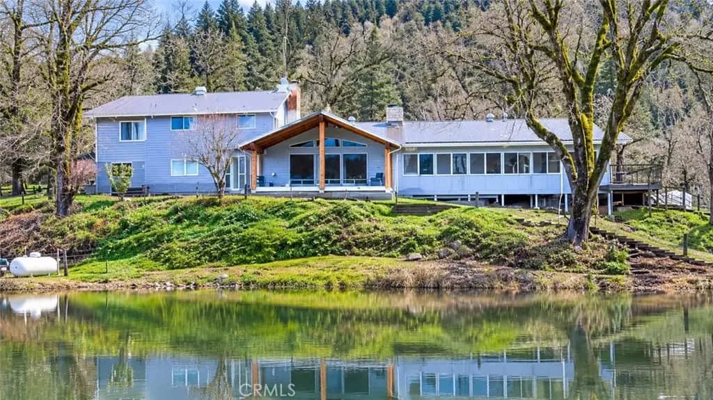 16076 Oak Run, Bella Vista, CA — listing photo 1