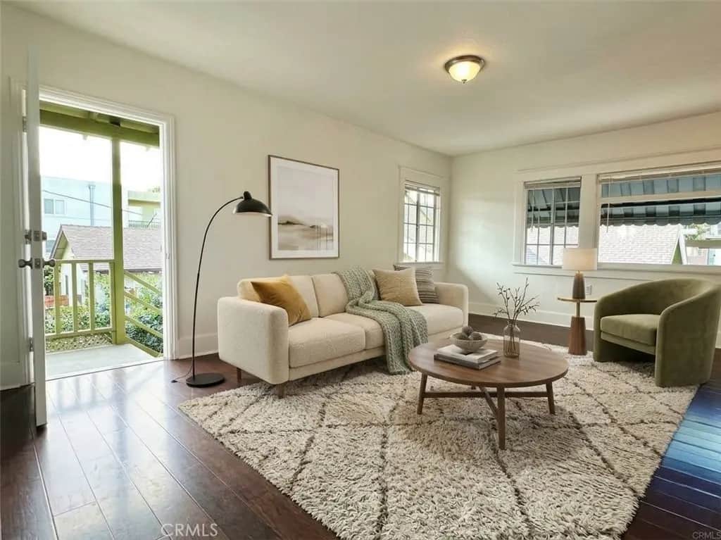 1084 Lime Avenue, Long Beach, CA — listing photo 1