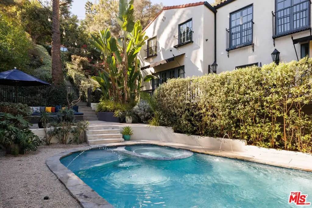 2810 Woodshire Drive, Los Angeles, CA — listing photo 1