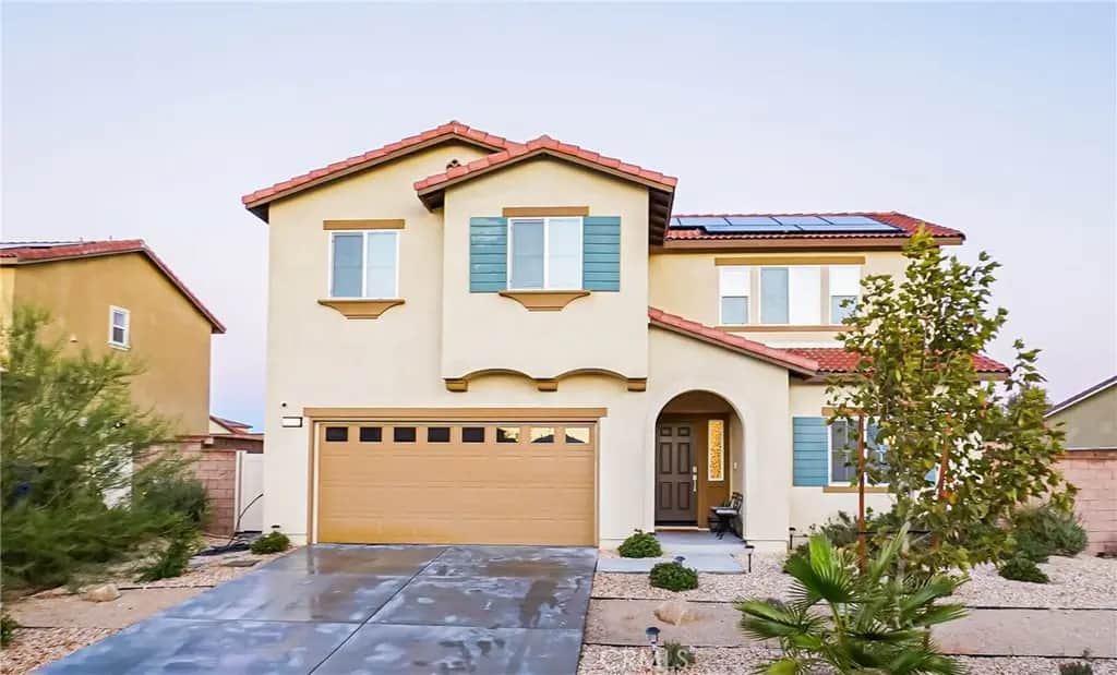13238 Sierra Blanca, Victorville, CA — listing photo 1