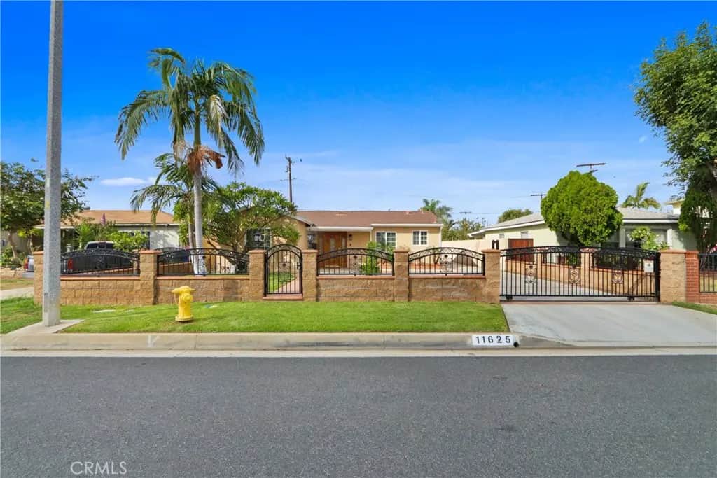 11625 Newgate Avenue, Whittier, CA — listing photo 1
