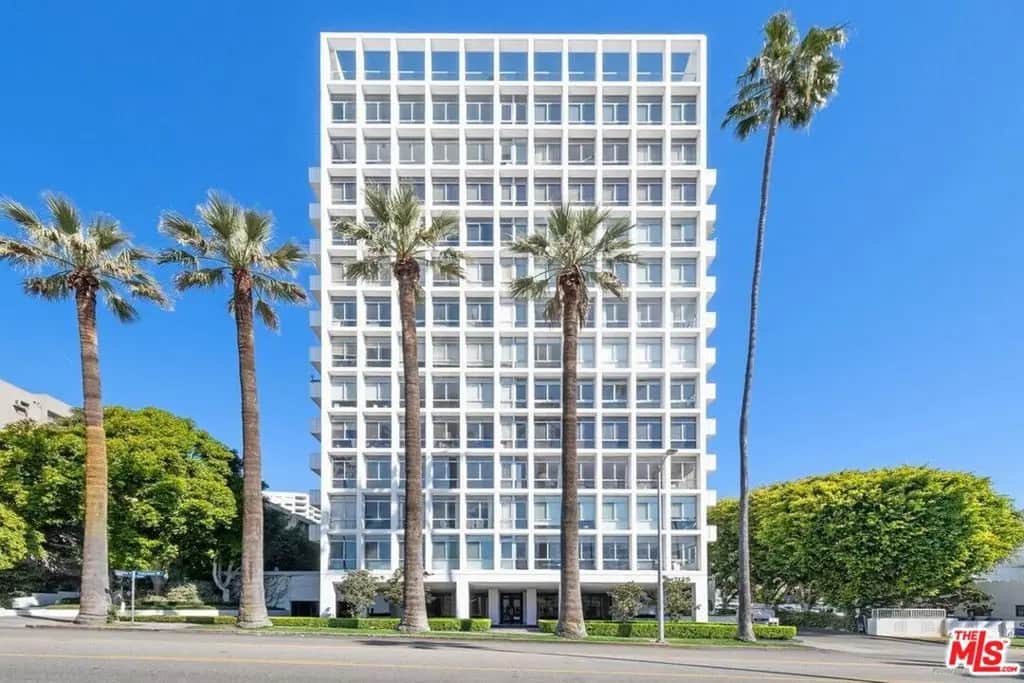7135 Hollywood Boulevard 808, Los Angeles, CA — listing photo 1