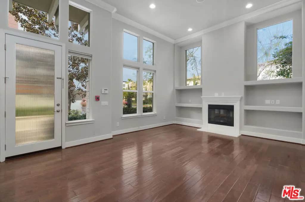 6011 Dawn 8, Playa Vista, CA — listing photo 1