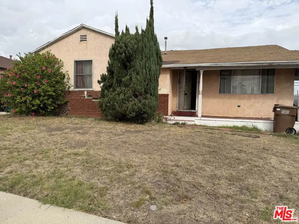 1435 W 113th Street, Los Angeles, CA — listing photo 1