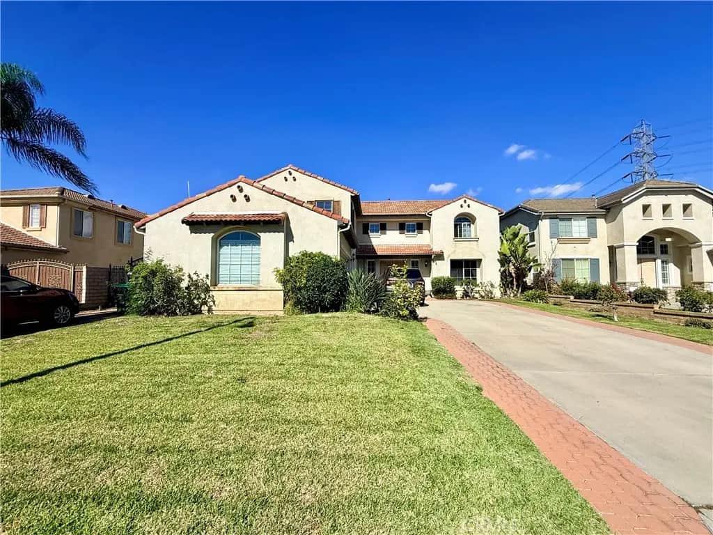 10509 Tremont Lane, Bellflower, CA — listing photo 1