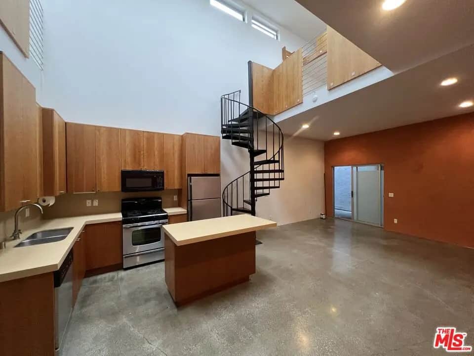 553 Rose Avenue 3, Venice, CA — listing photo 1