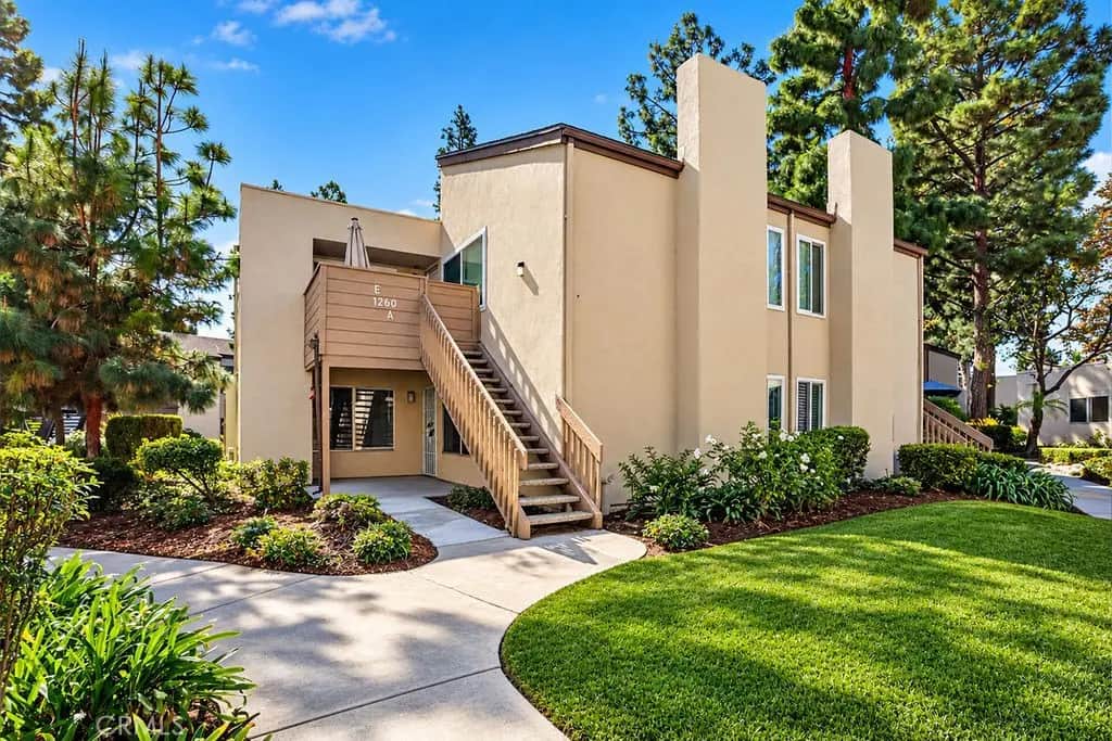 1260 Cabrillo Park, Santa Ana, CA — listing photo 1