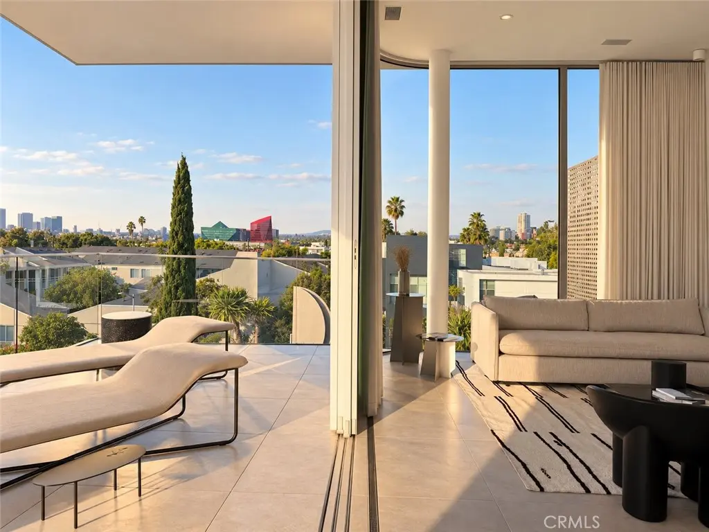 838 N Kings Road PH1, West Hollywood, CA — listing photo 1