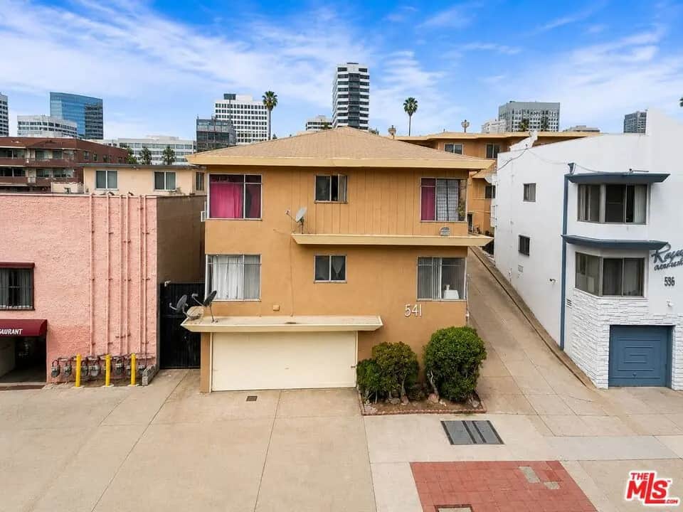 541 S Normandie Avenue 7, Los Angeles, CA — listing photo 1