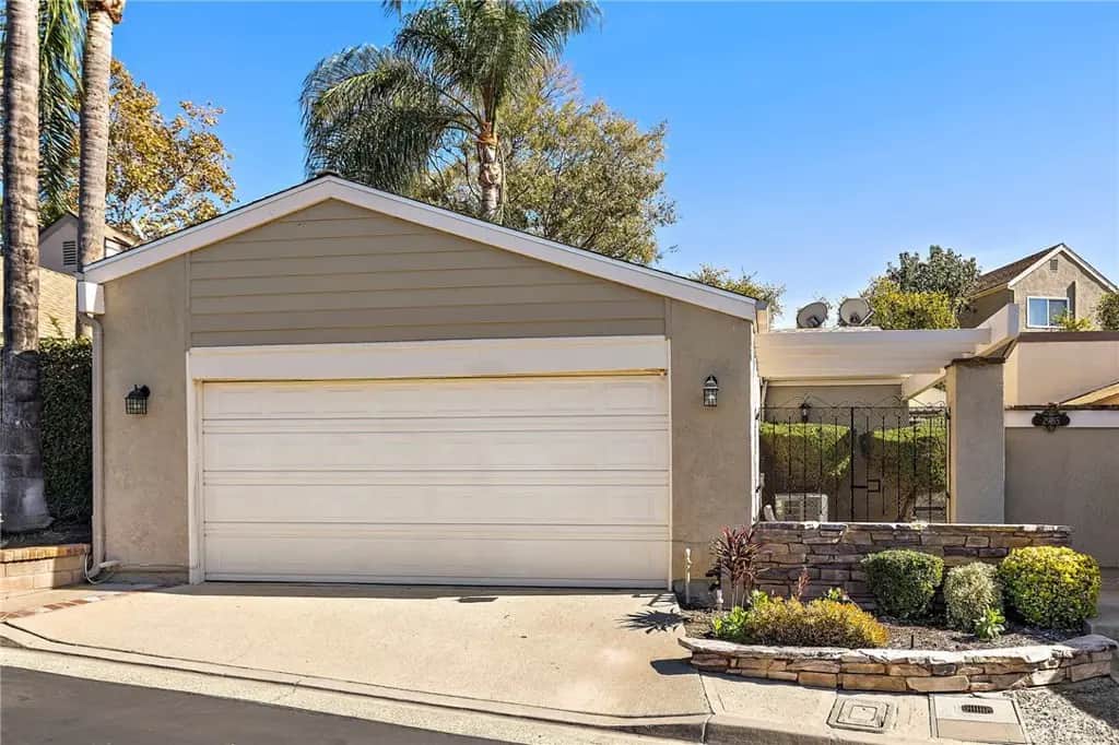 2985 Gingerwood, Fullerton, CA — listing photo 1