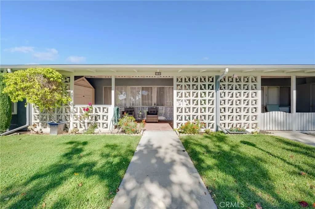 13930 Church Place M1-68E, Seal Beach, CA — listing photo 1