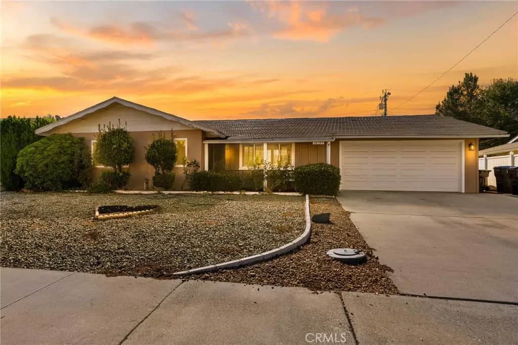 26709 Oakmont, Sun City, CA — listing photo 1